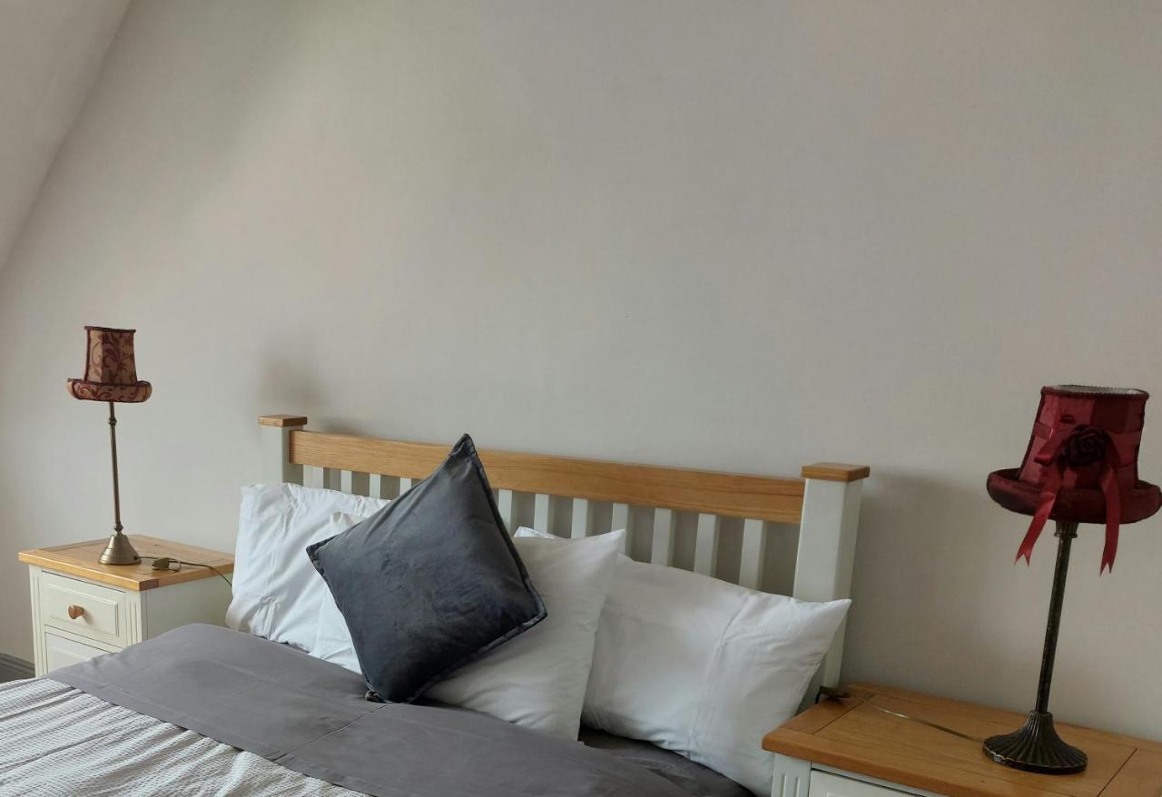 Cathedral Court Apartment Ennis Ngoại thất bức ảnh