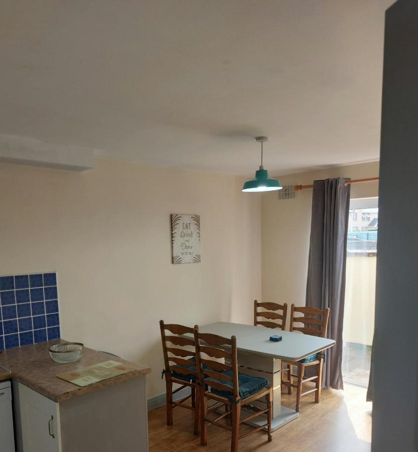 Cathedral Court Apartment Ennis Ngoại thất bức ảnh