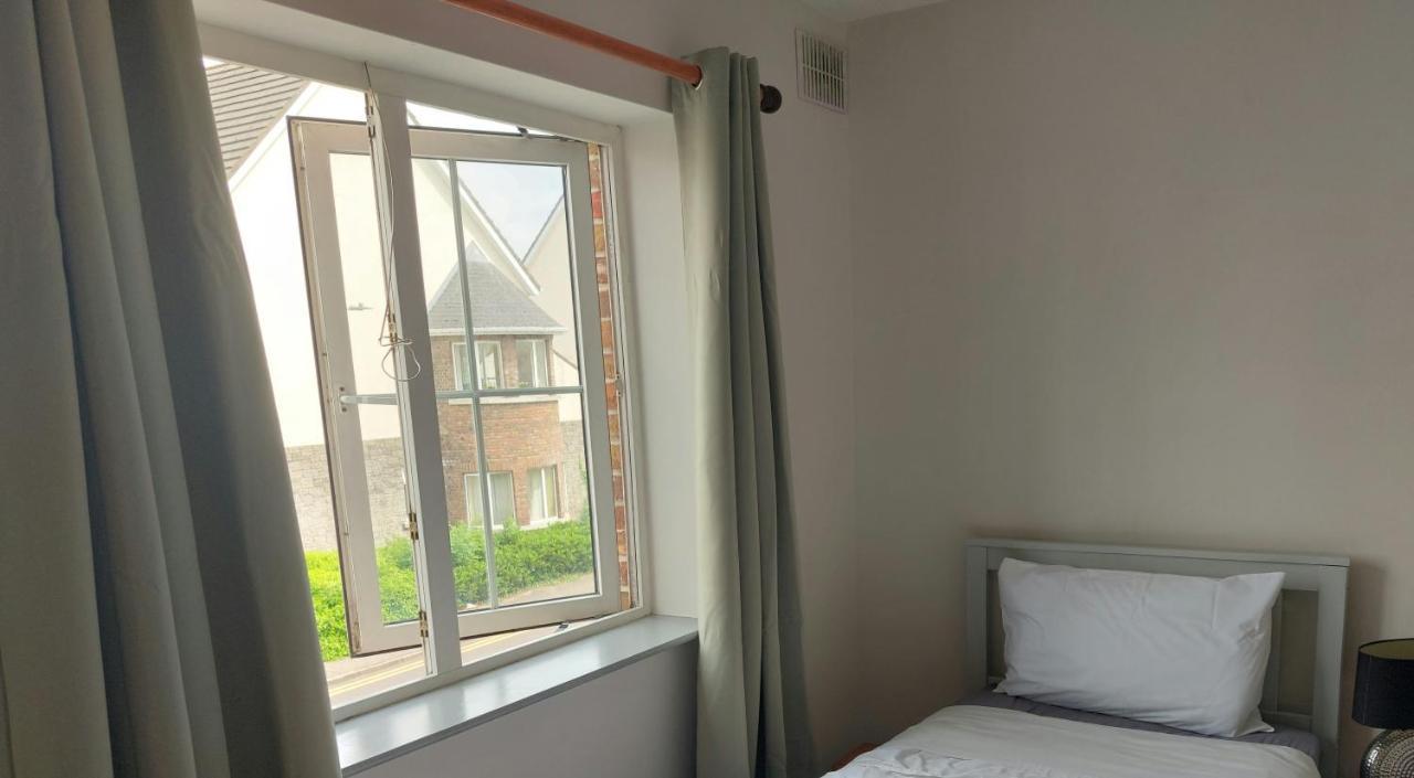 Cathedral Court Apartment Ennis Ngoại thất bức ảnh
